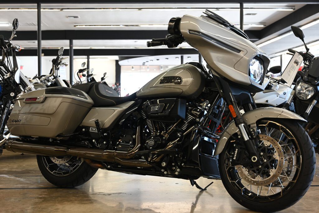 2023 Harley Davidson Street Glide CVO